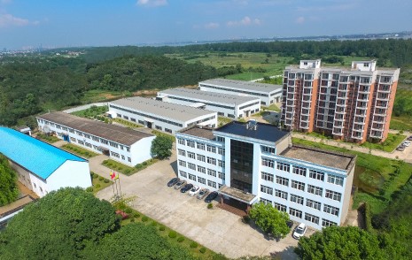 湖北昌利公司連續(xù)25年榮獲“守合同重信用企業(yè)”，始終將誠(chéng)信經(jīng)營(yíng)放在第一位！