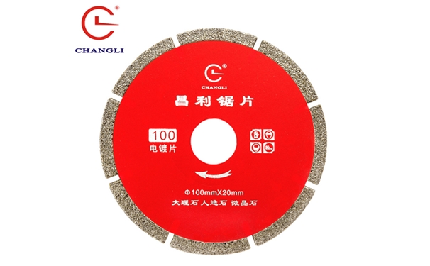優(yōu)質(zhì)的微晶石鋸片切割的無孔微晶石在安裝時(shí)應(yīng)該注意什么呢？